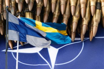 Švédsko a Finsko podaly žádost o vstup do NATO, Stoltenberg to uvítal